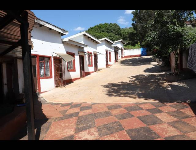1,800M² LODGE FOR SALE IN NGOVHELA